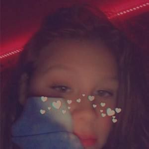 Meet your Posher, Caitlyn